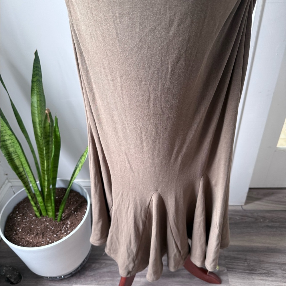 OGL Taupe Long-Sleeve Maxi Dress with Square Neck - Picture 3 of 6